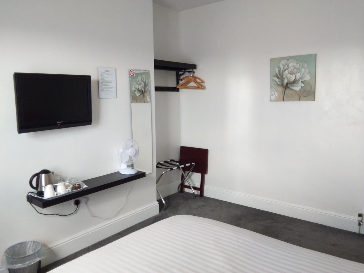 Comfort Guest House Лестер Екстер'єр фото